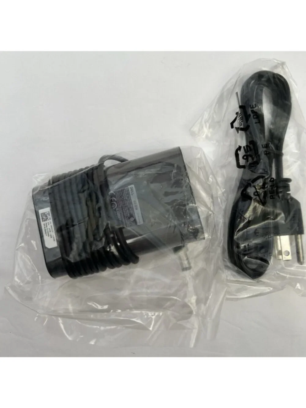 Genuine Dell LA65NM130 65W Power Adapter Charger AC/DC For Computer Laptop